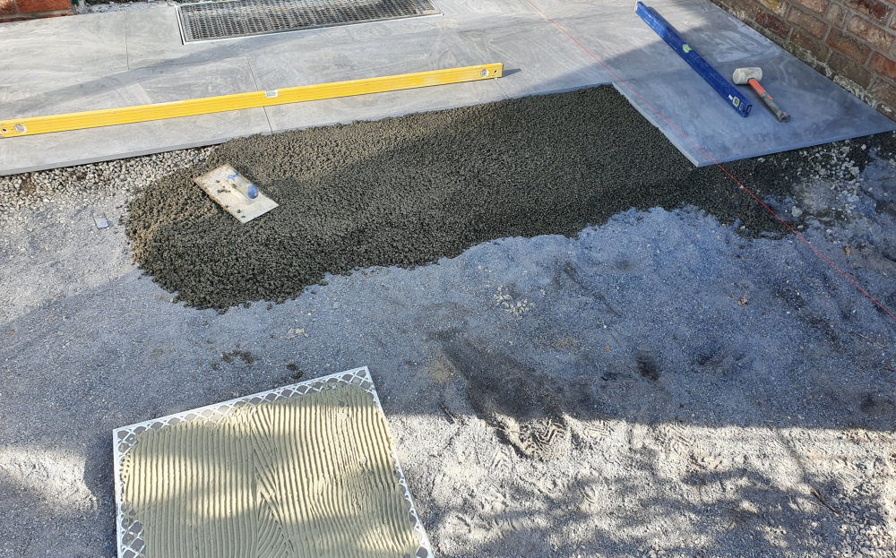 Arbeiten an befestigten Flächen